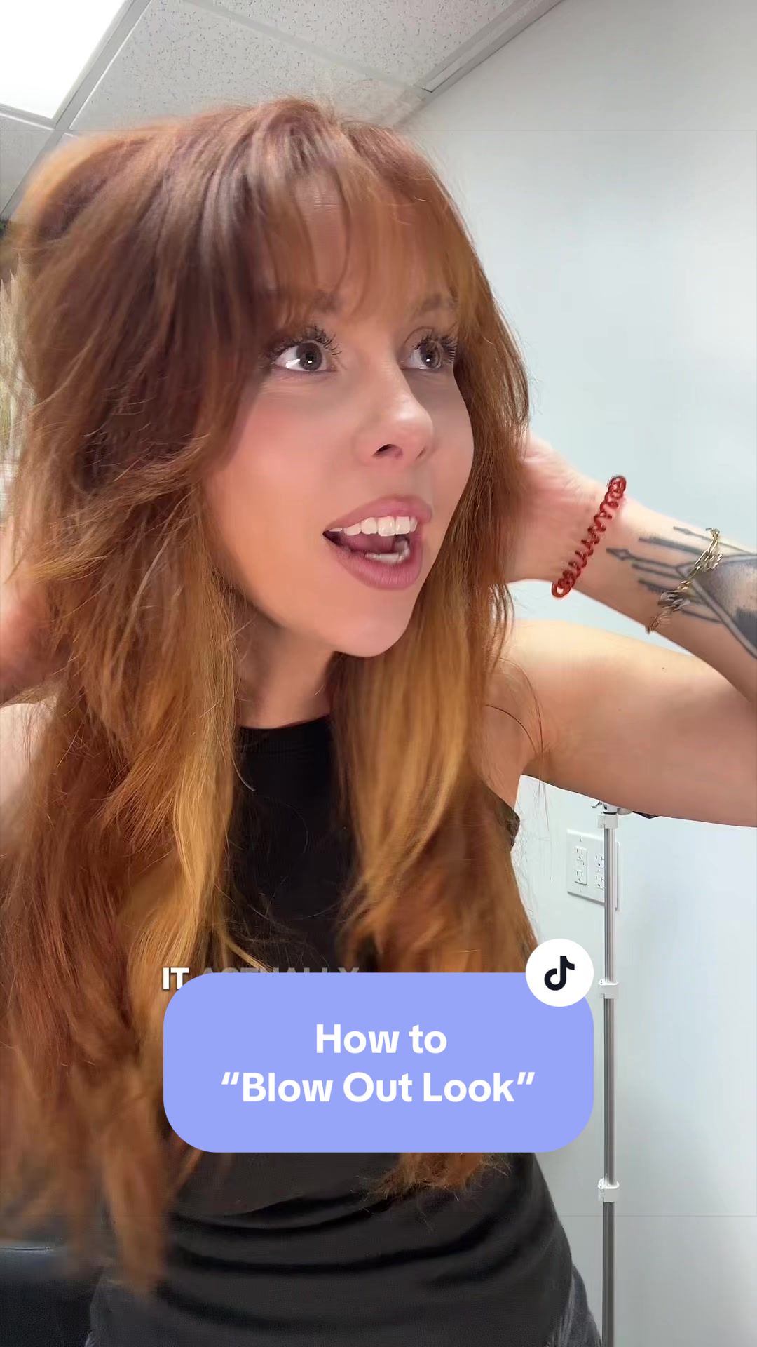 How to get that “Blow Out Effect” #baileylavender #hairhelp #hairstylistsoftiktok 