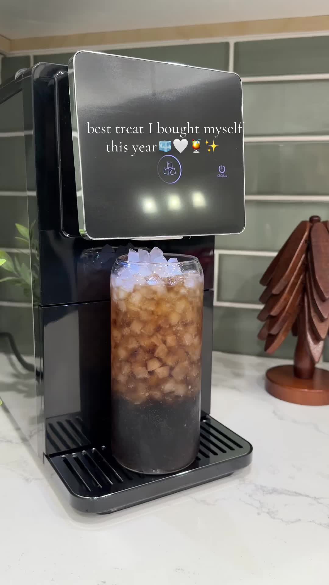 One of the best things I own is this nugget ice maker I finally treated myself to #tiktokshopjumpstartsale #icemaker #kitchengadgets #countertopicemaker #homefinds 