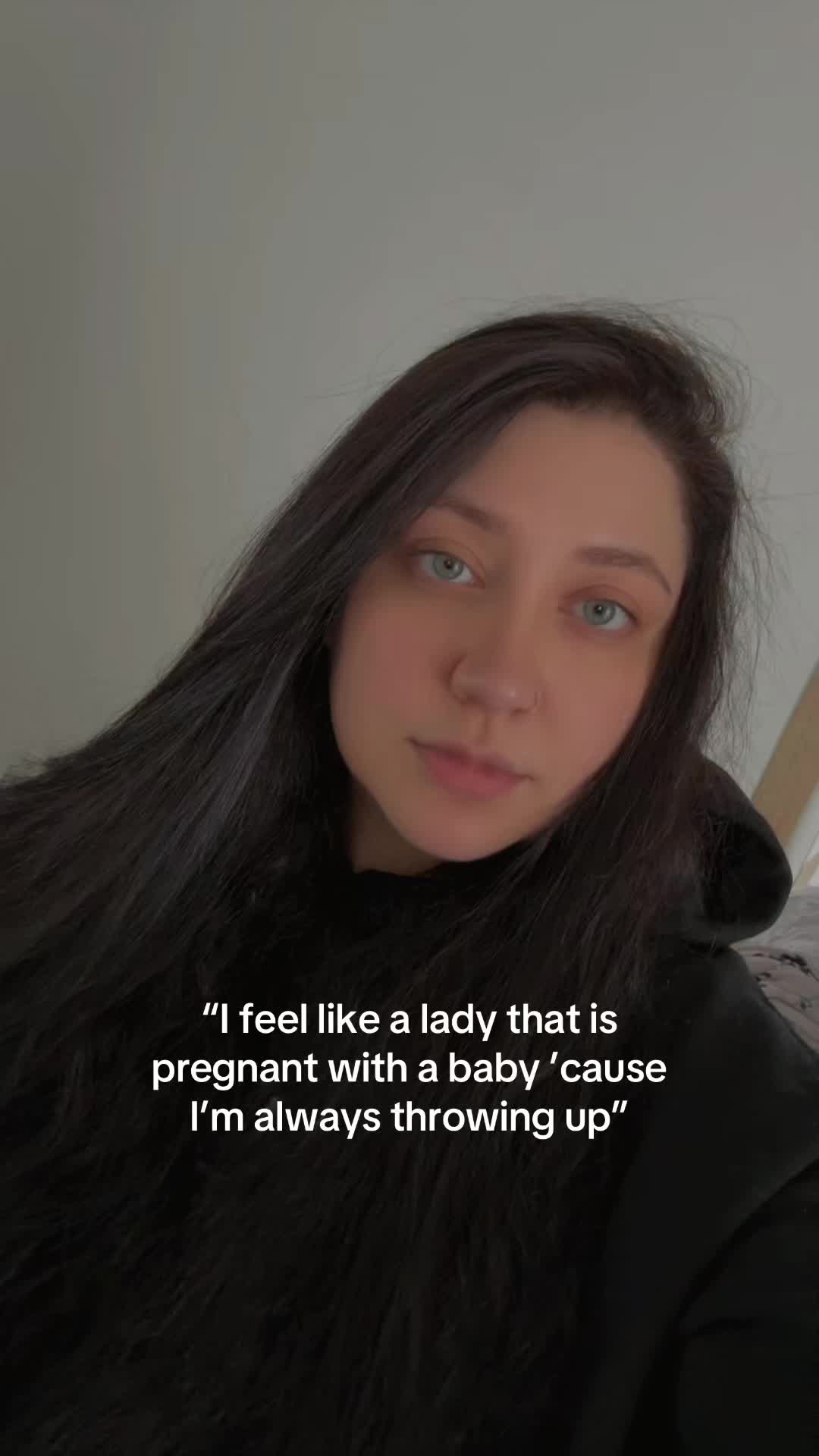 IM BACK BESTIES!! AND IM OUT OF THE FIRST TRIMESTER TRENCHES !!! 🤏🏼🤏🏼 #cozyselly #pregnancytiktok #pregnancyreveal #fyp 