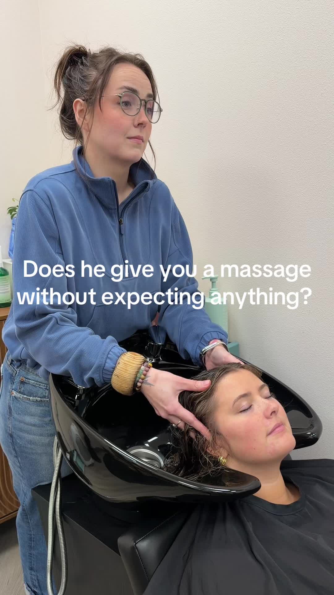 I think you should leave him and come to me. 🤷🏻‍♀️ #siouxfallssd #siouxfallshairstylist 
