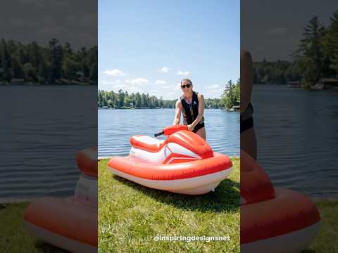 We tried out an inflatable Jetski! 🙌An absolute must for hot summer days on the lake! 😱👏