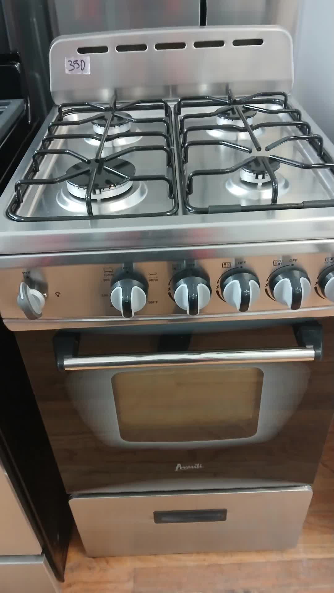 Estufa Avanti 20"w Stainless Steel 4quemadores Bake Broil Oven-light Horno 🔥y todo funciona perfectamente ✔️con garantía Totalmente limpia y desinfectada Recoger en ➡️✅️👉✔️👀 7110 N Clark Chicago Il 