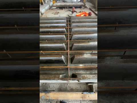 Concrete Hog Slat (part 4) Set the welded steel into the mould #shorts #shortvideo #construction