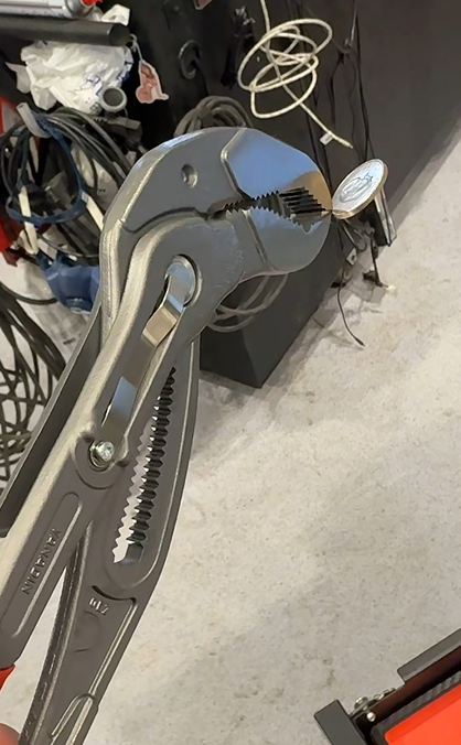 KNIPEX Cobra XXL Water Pump Pliers 560mm