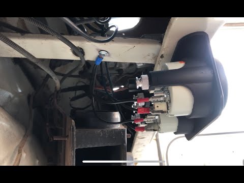 1970 F250-AutoMeter oil pressure/temperature gauges